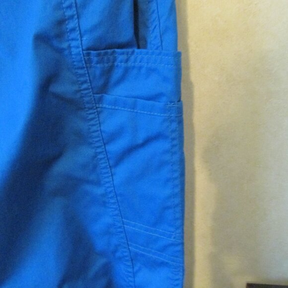 Cherokee Matching Scrub Set - Picture 10 of 11